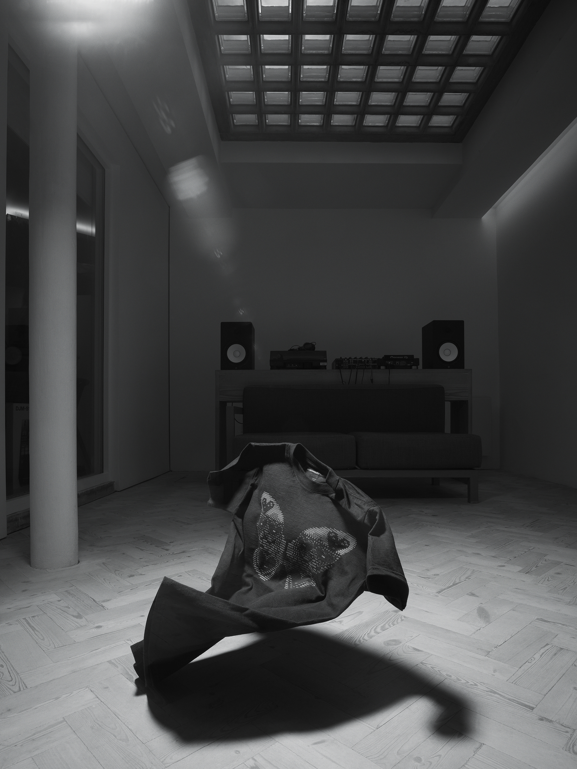 Port Magazine Young Space Shot11 T Shirt v1 RGB